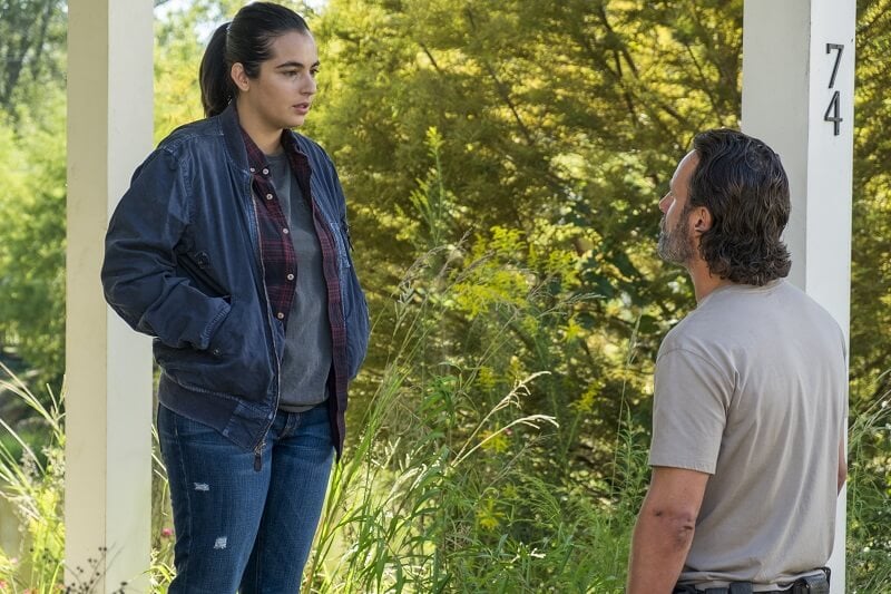 Rick and Tara talking in "Say Yes" episode