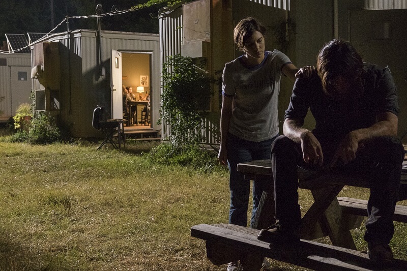 Maggie comforting Daryl at the Hilltop