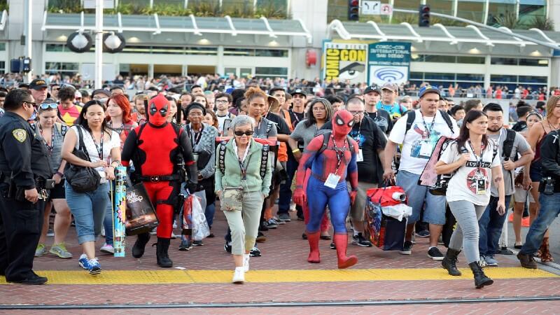 Comic crowd