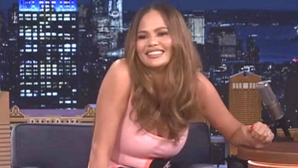 Chrissy Teigen Suffers Embarrassing Injury  During Family Vacation Chrissy Teigen