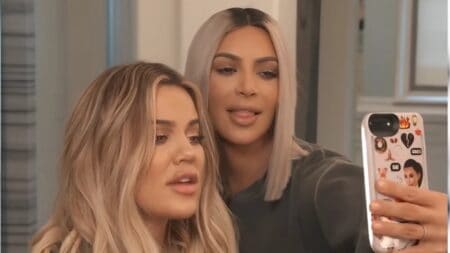 Khloe Kardashian and sister Kim Kardashian