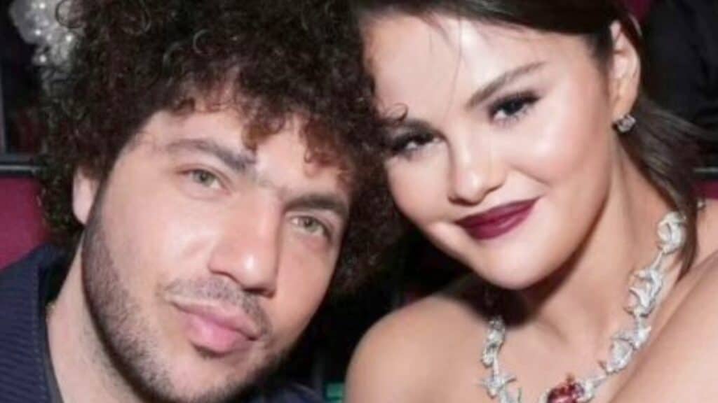 Selena Gomez In Swimming Pool Targeted Over ‘Shrek’ Boyfriend Selena Gomez with Benny Blanco