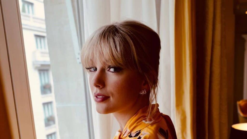 ‘Everyone Owes Taylor Swift an Apology,’ Swifites Clamor After Singer Explains Silence About Vienna Attack 'Everyone Owes Taylor Swift an Apology,' Swifites Clamor After Singer Explains Silence About Vienna Attack