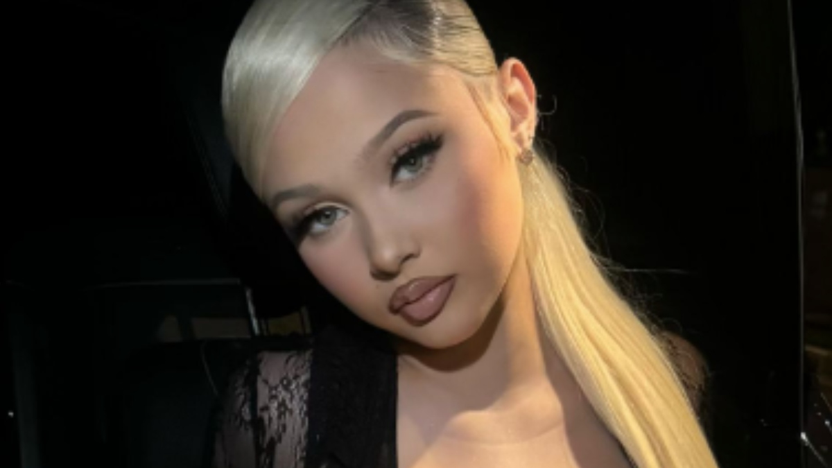 Alabama Barker Is Out To Destroy Fans Hearts as She Teases Her New Photos: ‘Can I Get a Kiss Goodnight Baby’
