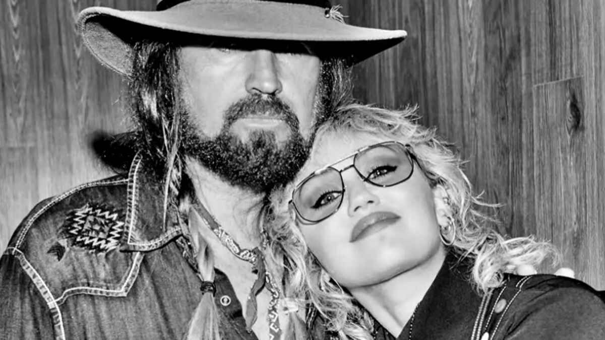 Billy Ray Cyrus Told to ‘Stay Away’ From Miley Cyrus After Sending Her A Birthday Message Amid Rumored Family Drama