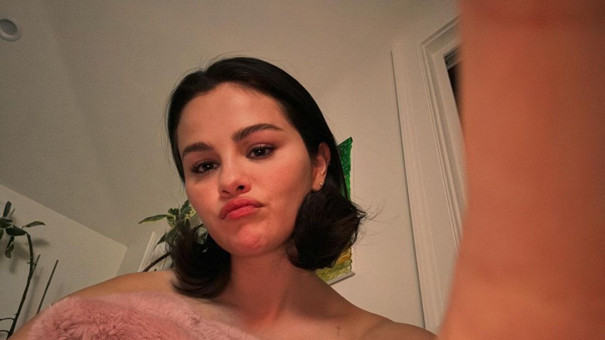 Selena Gomez Believes She’s ‘One of the Strongest People’ but Fans See Her as a ‘Victim:’ ‘Makes Me So Mad!’