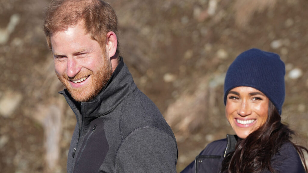 Prince Harry and Meghan Markle enjoy couple's outing during the Invictus Games.