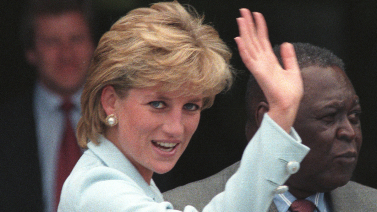 Princess Diana’s Former Lover Intervenes in Royal Feud: ‘Any Mother Would Be Worried’
