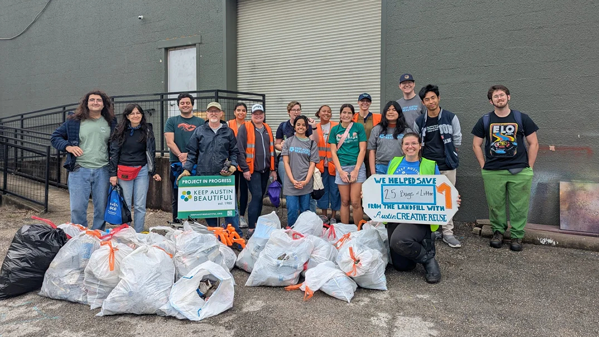 Eco-Pride in Austin: ‘Wonderful’ Volunteers Clear 28 Bags From City’s Waterways