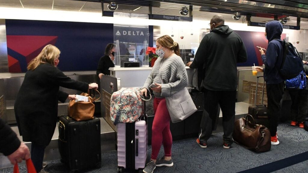 Delayed Delta Airlines Flight to Atlanta Turns Into Overnight Tarmac Stay 'We Fell Short'