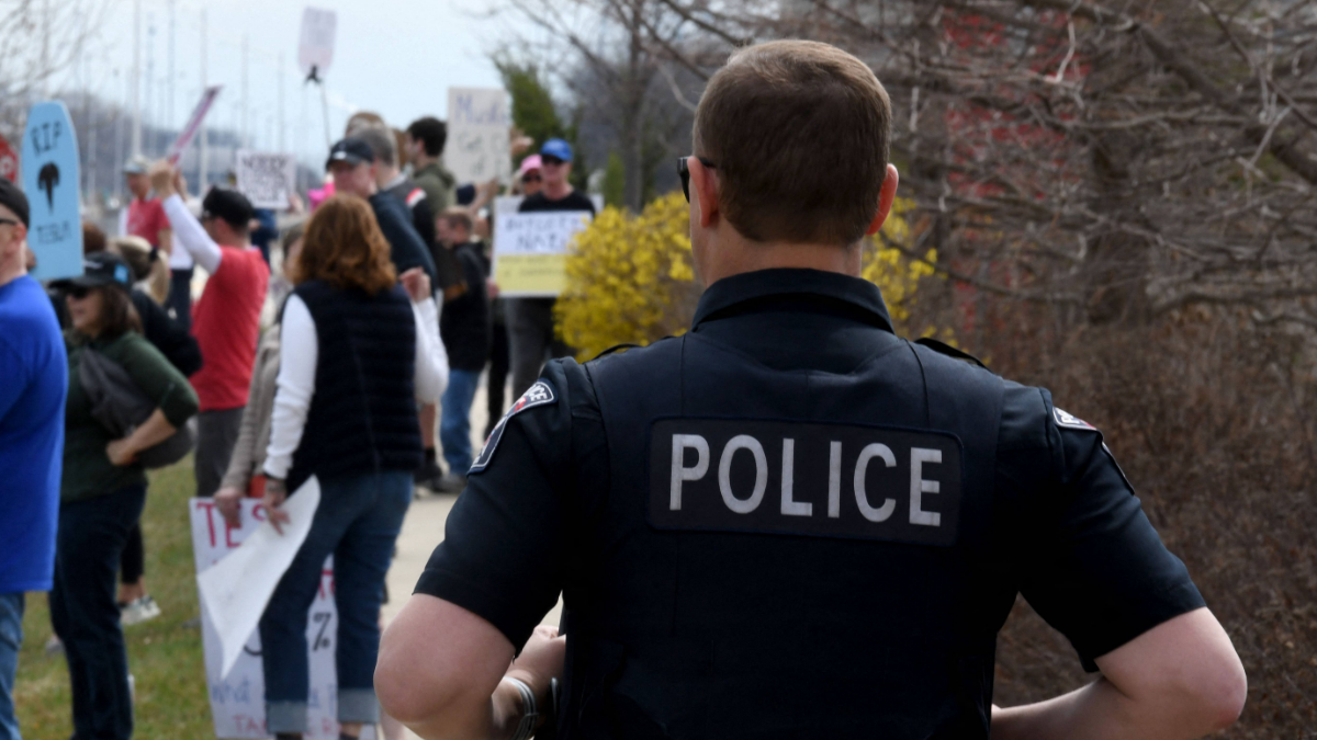 Chicago Man Arrested by ICE For Looking Mexican: ‘It’s Never Been About Citizenship, It’s About Skin Color’