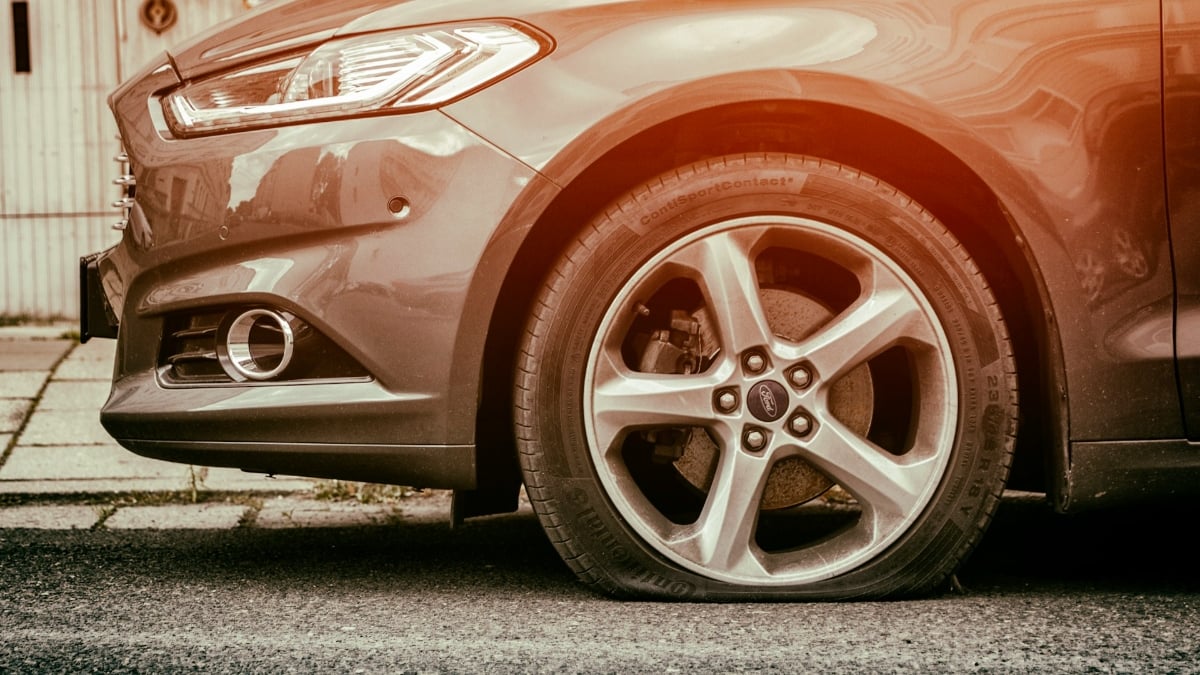 Tennessee Karen Goes on High Speed Chase, Calls AAA for Fix After Police Spiked Her Tires: ‘Hell of a Sales Pitch for AAA’