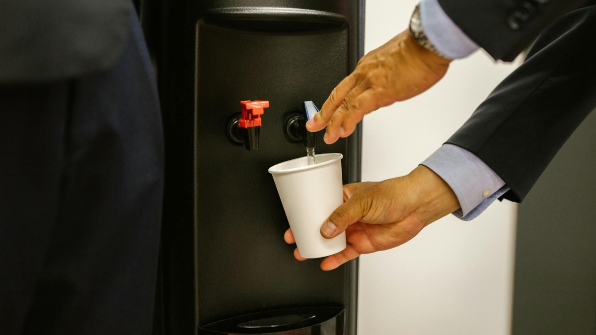 California Deli Denies Water to Employees, Says It’s Not Illegal: ‘OSHA Would Love to Hear About This’