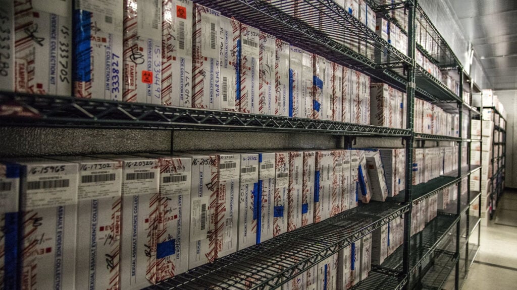 Survivors Hand Colorado $6000 Check to Shame State Into Fixing Rape Kit Crisis: ‘A Good Way to Thin Out MAGA Politicians’ Survivors Hand Colorado $6000 Check to Shame State Into Fixing Rape Kit Crisis: ‘A Good Way to Thin Out MAGA Politicians'