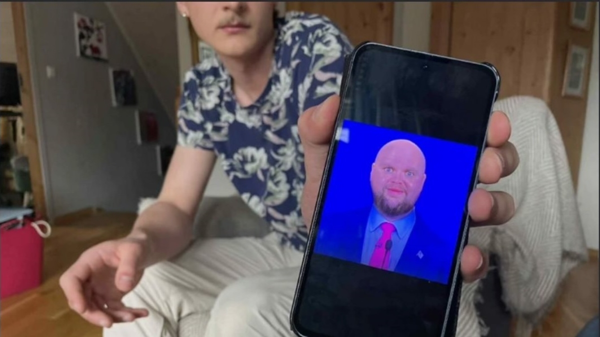 ICE Detains Mads Mikkelsen in New Jersey Airport Thanks to JD Vance Meme, ‘The Thinnest of Thin Skin’