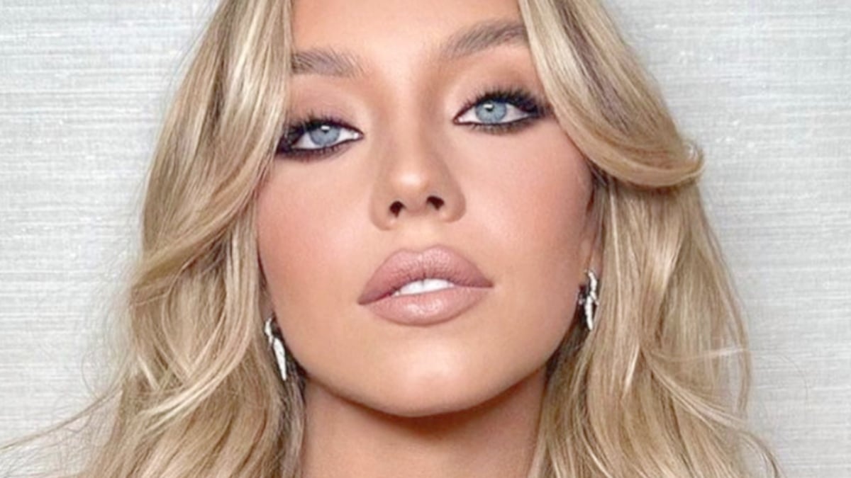 Sydney Sweeney Shouldn’t ‘Apologize’ While Looking ‘Attractive’ In American Eagle Jeans Amid Drama