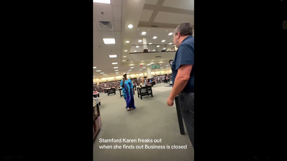 Entitled Woman Argues With Bookstore Staff in Stamford, Connecticut, Over Closing Time: ‘What Is the Goal of People Who Do This Kind of Thing?’
