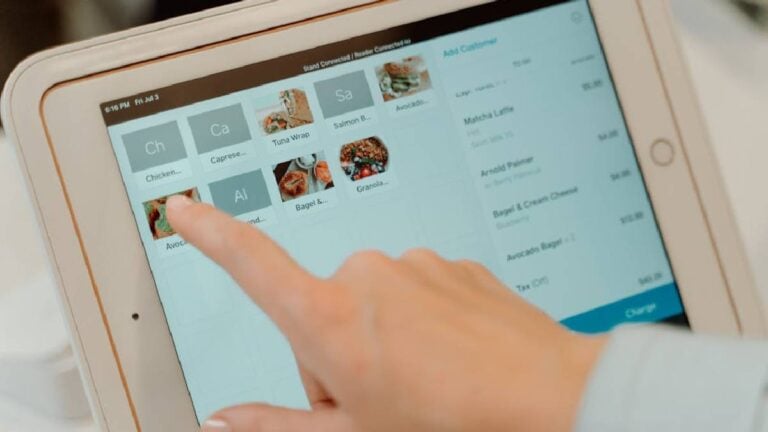 New Jersey Restaurant Sets an Example That Tipping Shouldn’t Be Required Everywhere: ‘Yeah, I’d go out of my way to eat there’ New Jersey no tipping