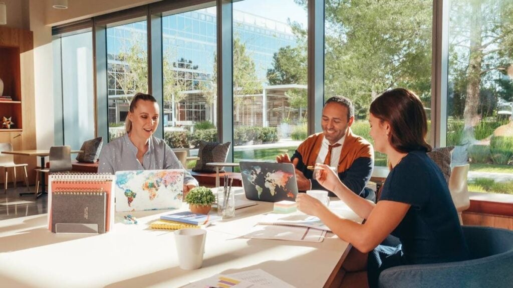 Vengeful Advertisement Company in Indiana Tries to Falsely Accuse Their Customer of Being a Predator: ‘File a Police Report’ Indiana advertising company