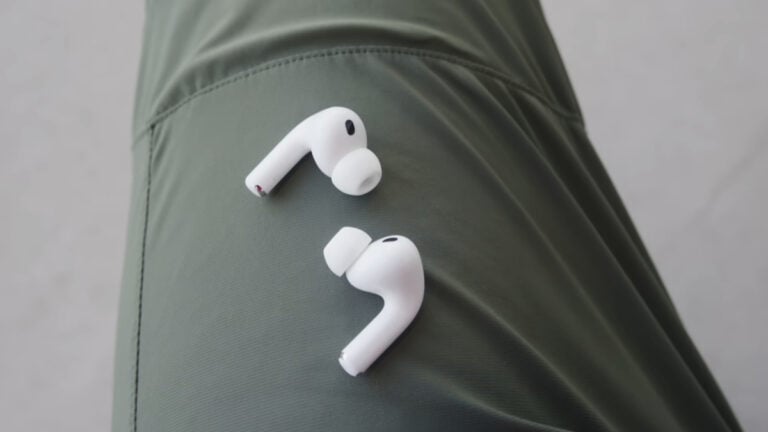 California Ex-Husband with Restraining Order Gives Son Traceable AirPods During Supervised Visit: ‘Clear Evidence of Danger’ AirPods Pro 3