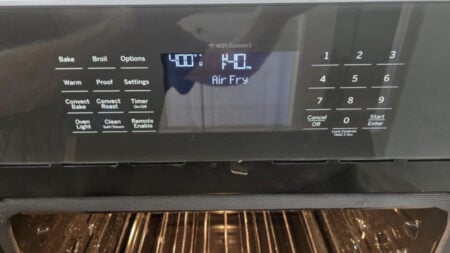 California Man Forced to Pay $80 for 'Digital Upgrade' for Smart Oven